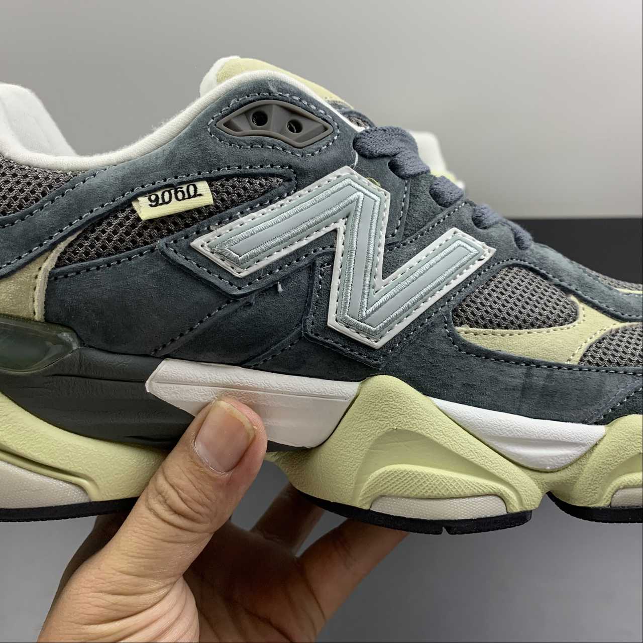 Replica New Balance Shoe New Balance NB9060  U9060CH1  36-45