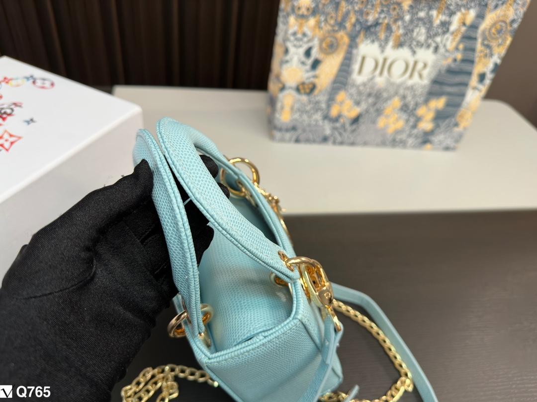 Replica Dior Bag  17*7*14CM