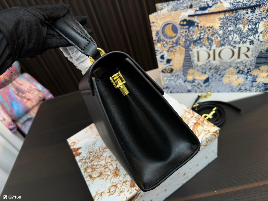 Replica Dolce Gabbana Bag 20*23CM