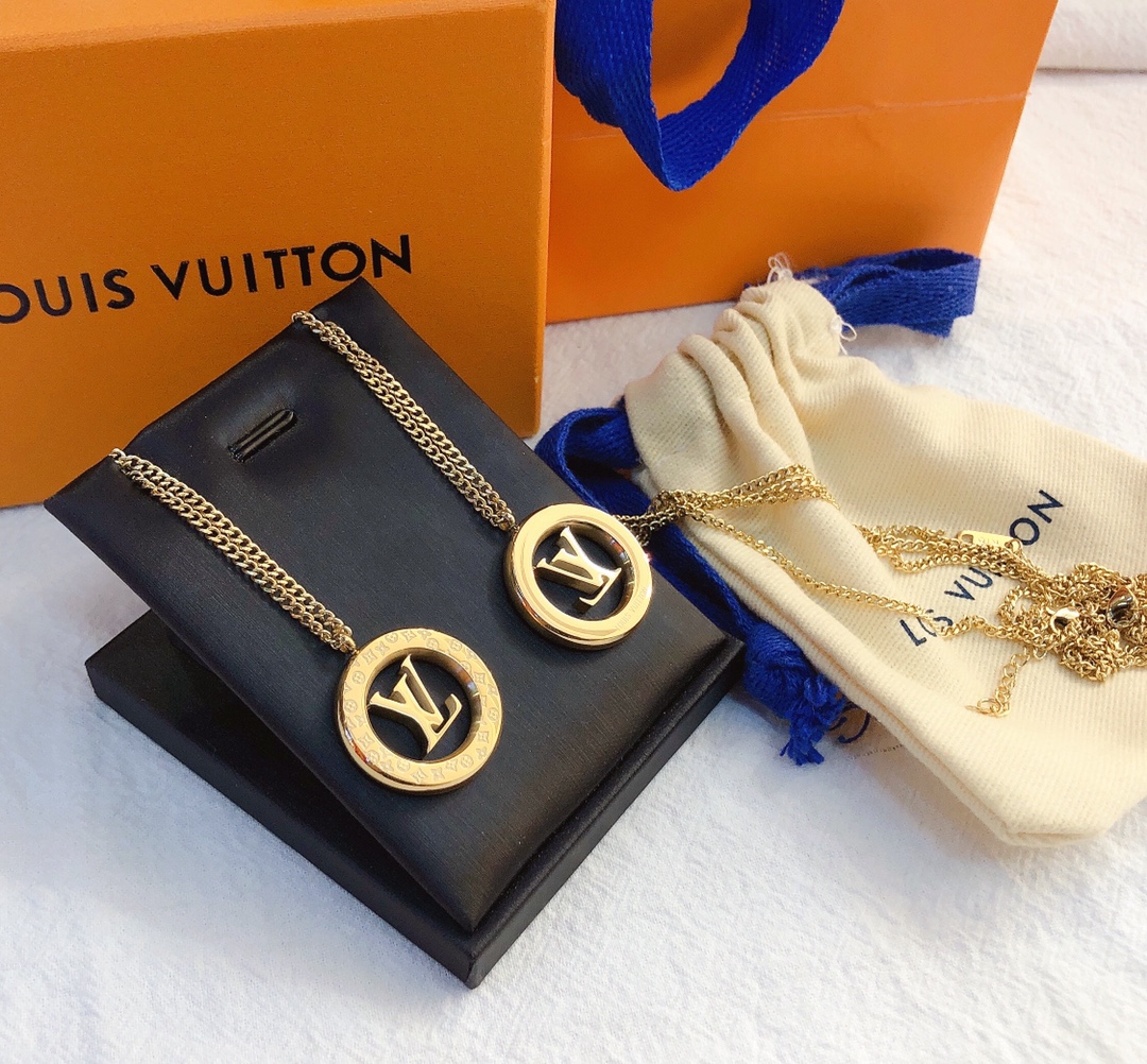 Replica LOUIS VUITTON Necklace