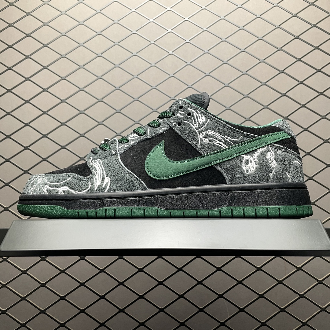 Replica Nike Dunk SB Shoe There Skateboards x Nike SB Dunk Low HF7743-001 Size 36-47.5