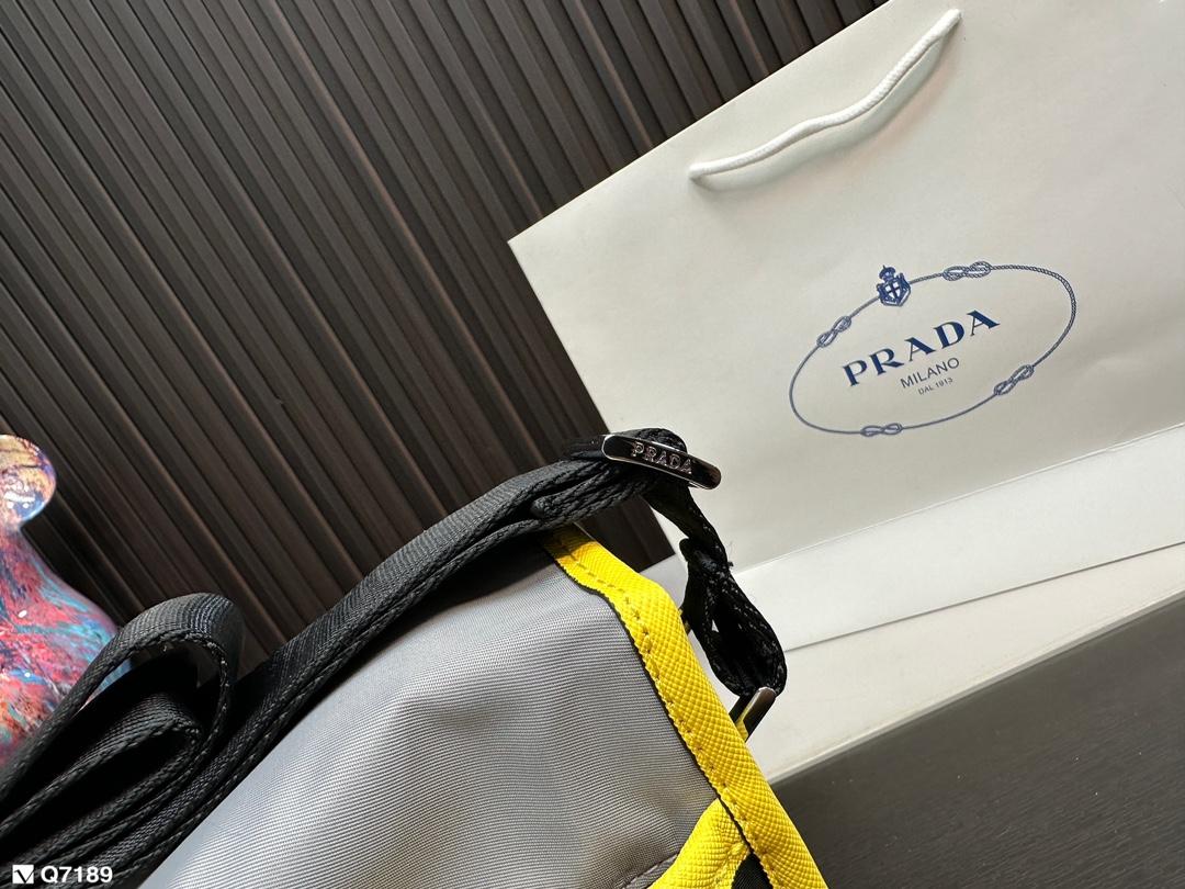 Replica Prada Bag 22*25CM