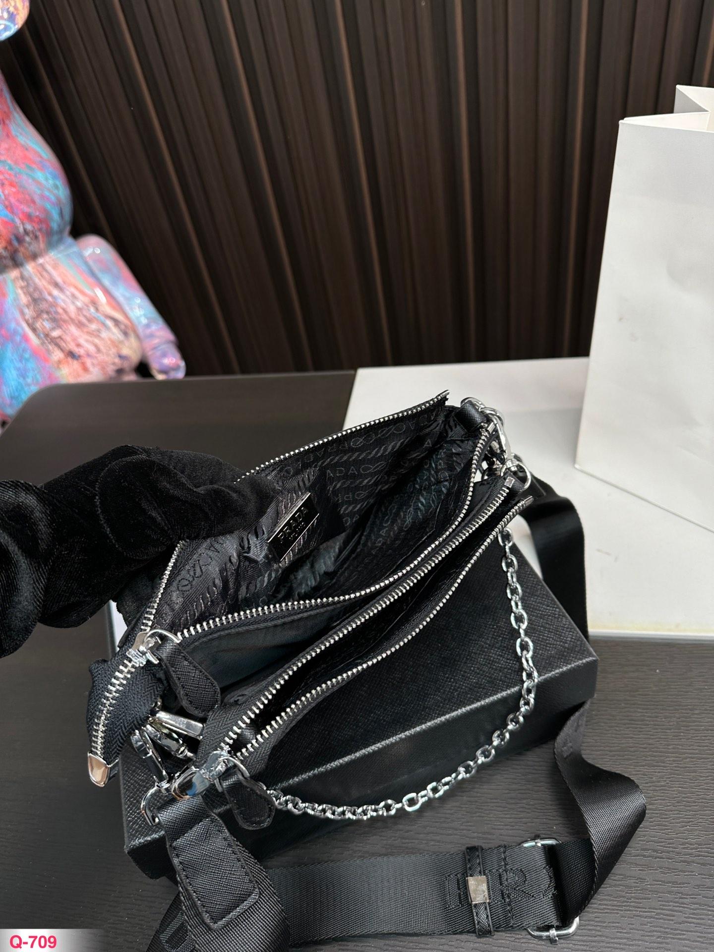 Replica Prada Bag 23*13CM