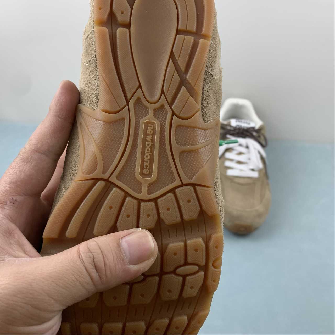 Replica New Balance Shoe Miumiu x New Balance 24s SizeU   35 36 37 38 39 40