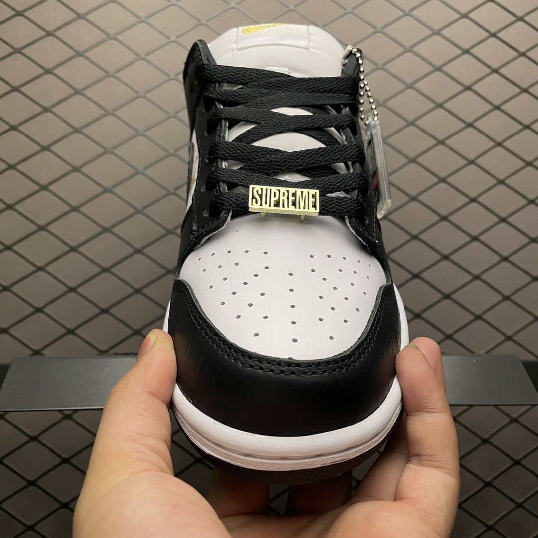 Replica Nike Dunk SB Shoe Supreme x Nike SB Dunk Low Black Stars DH3228-102 36-47