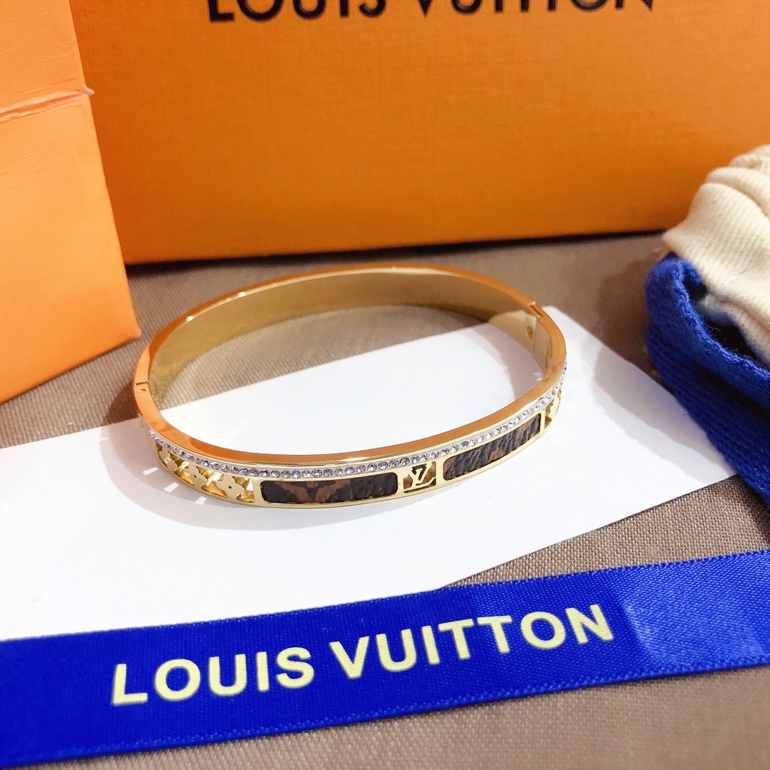 Replica LOUIS VUITTON Bangle