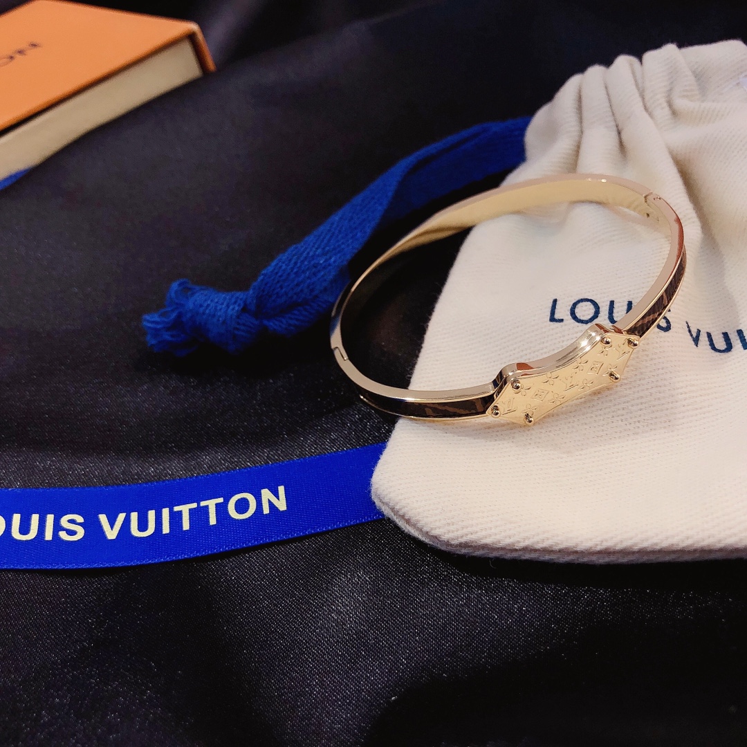 Replica LOUIS VUITTON Bangle