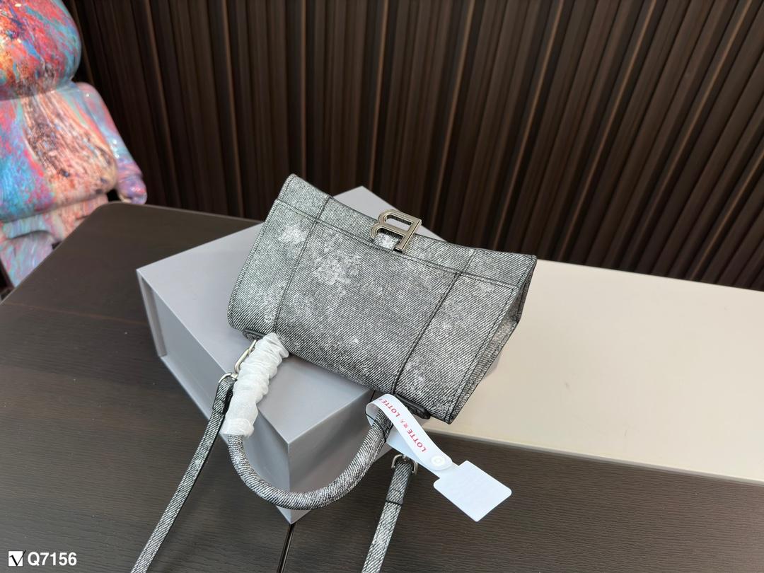 Replica Balenciaga Bag  23*10*14CM/19*8*12CM
