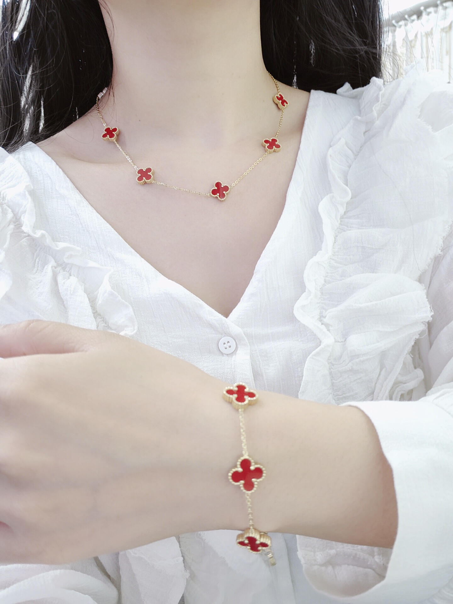 Replica VanCleef Arpels Necklace
