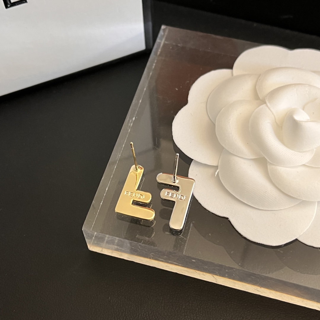 Replica FENDI Earring