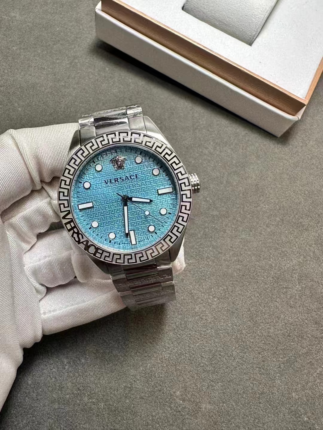 Replica Versace 904l Stainless Steel Quartz Watch 40MM