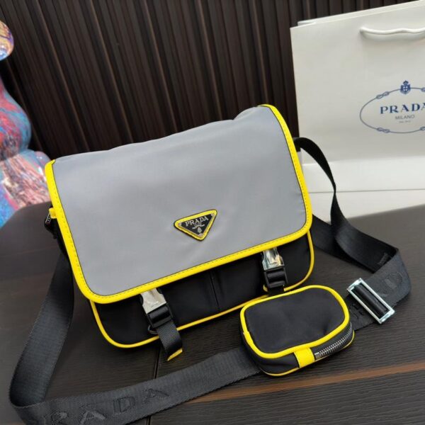 Replica Prada Bag 22*25CM