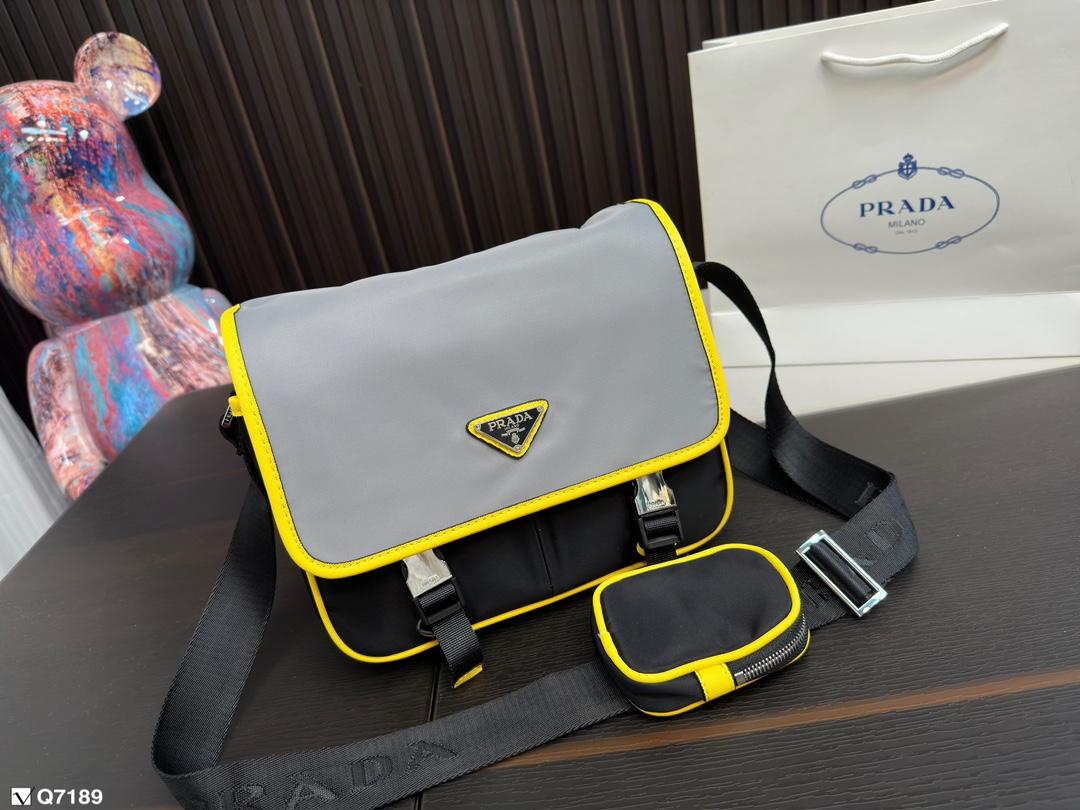 Replica Prada Bag 22*25CM