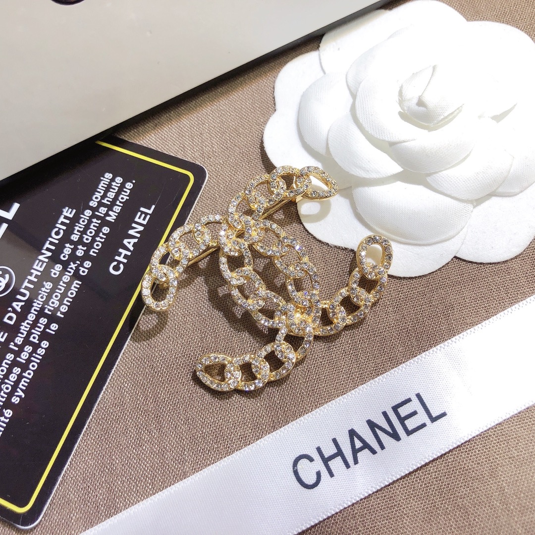 Replica CHANEL Brooch
