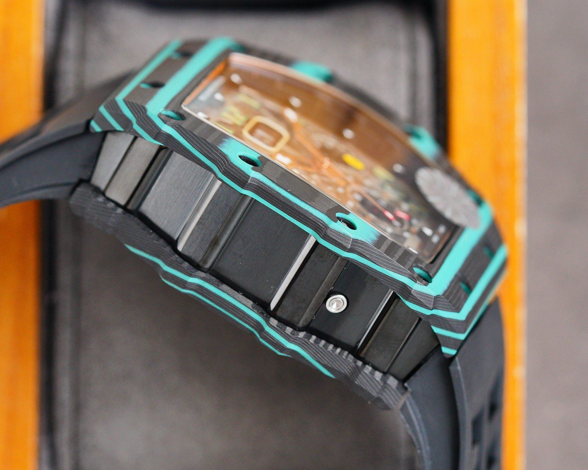 Replica Richard Mille Carbon Fiber Automatic Machine Watch 42MM