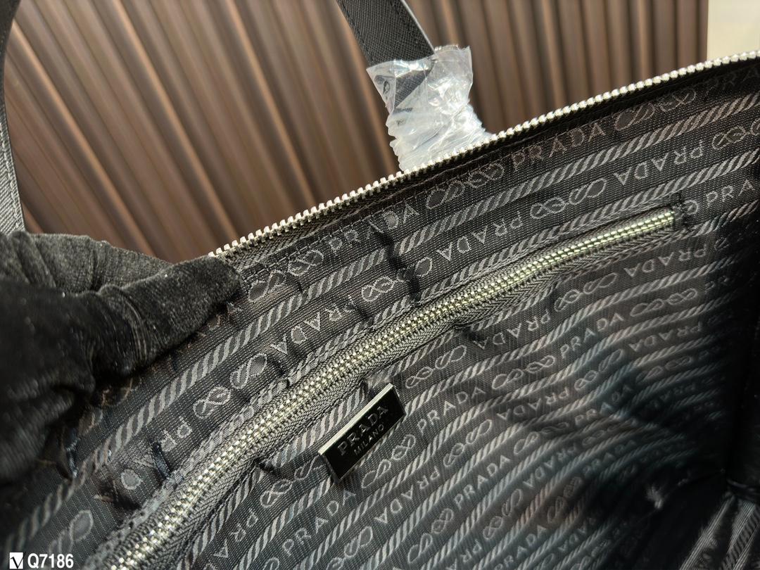 Replica Prada Bag 28*37CM