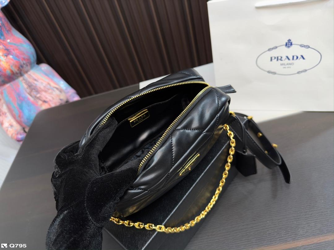 Replica Prada Bag 22*12CM