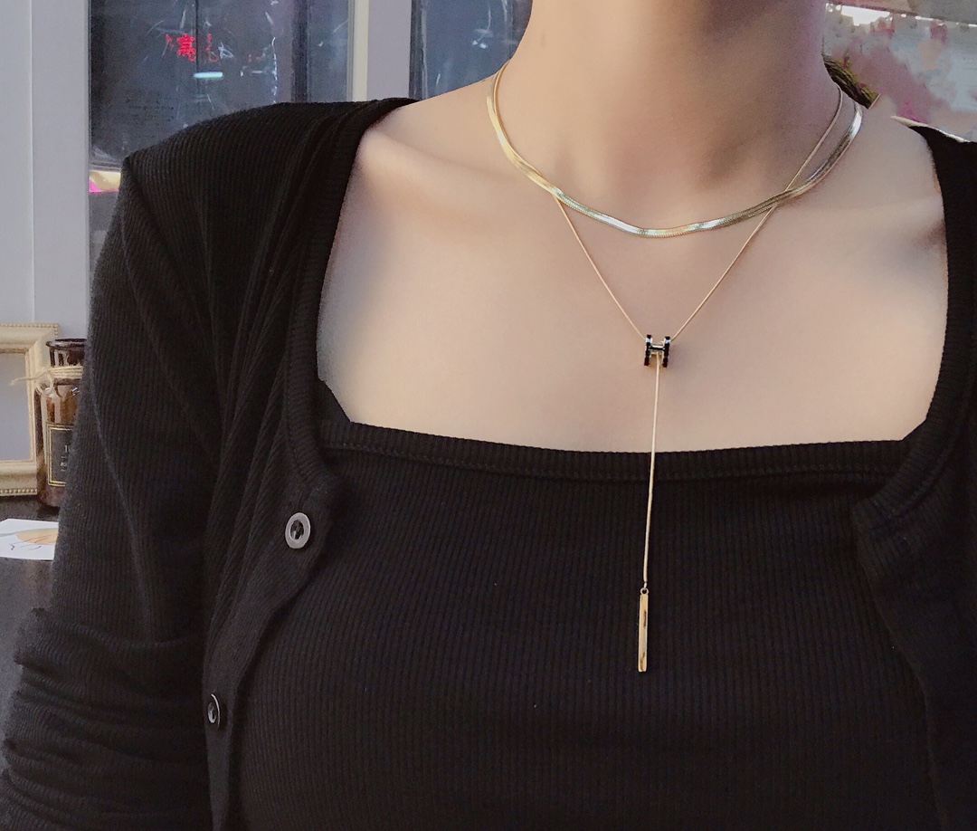Replica HERMES Necklace