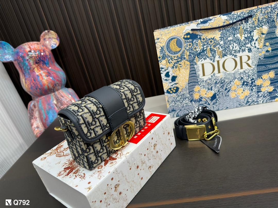 Replica Dior Bag 18*12CM
