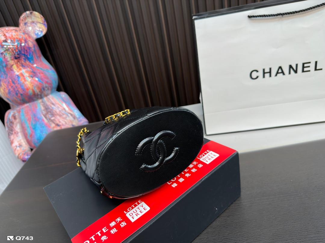 Replica Chanel Bag 18*18CM