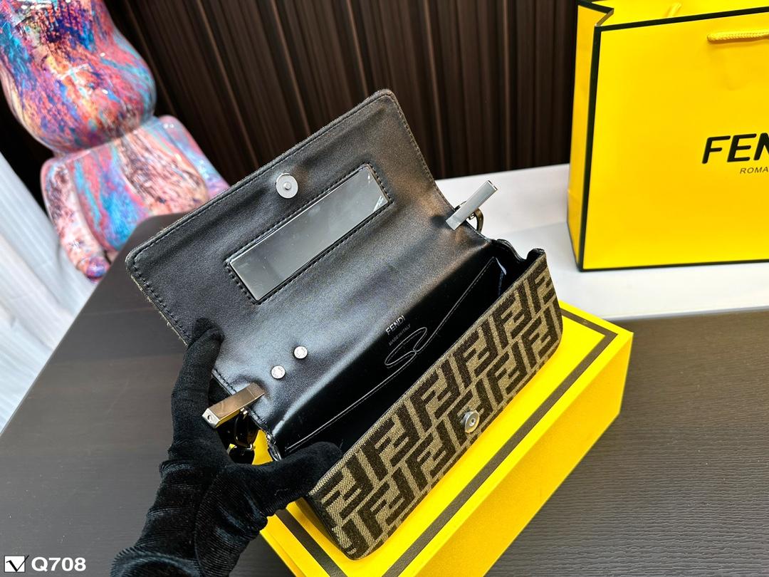 Replica Fendi Bag 23*10CM
