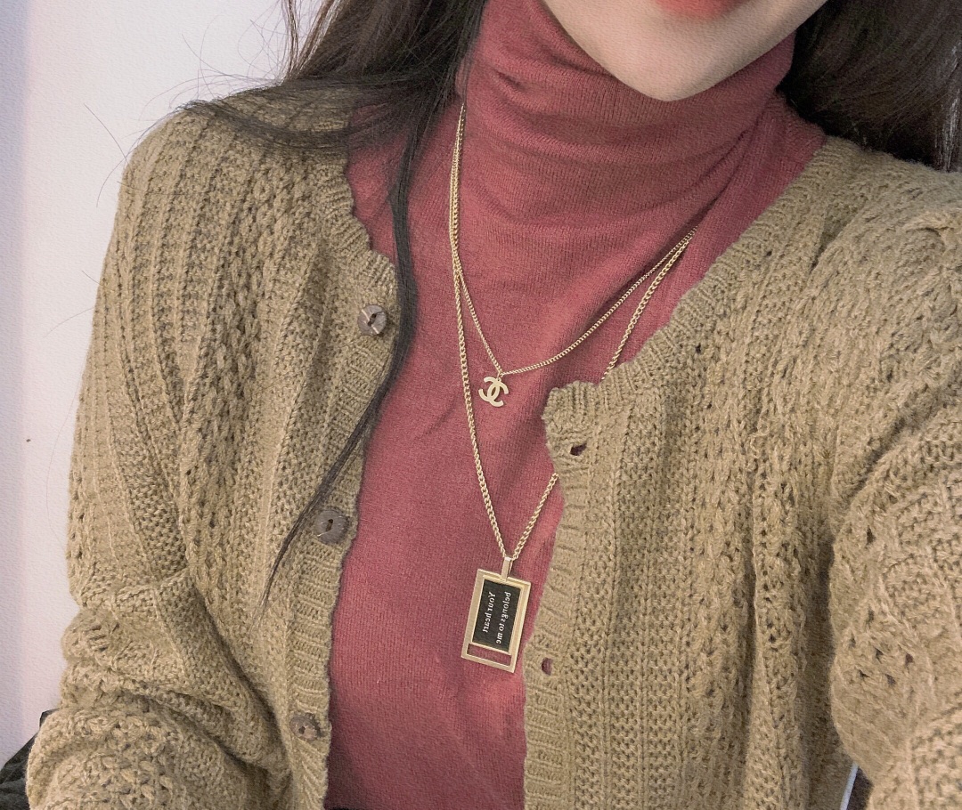 Replica CHANEL Necklace