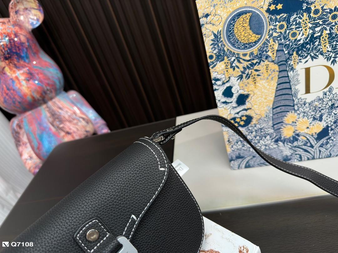 Replica Dior Bag 13*19CM