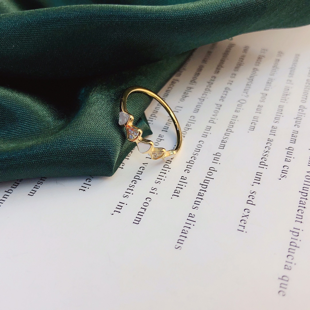 Replica BVLGARI Ring