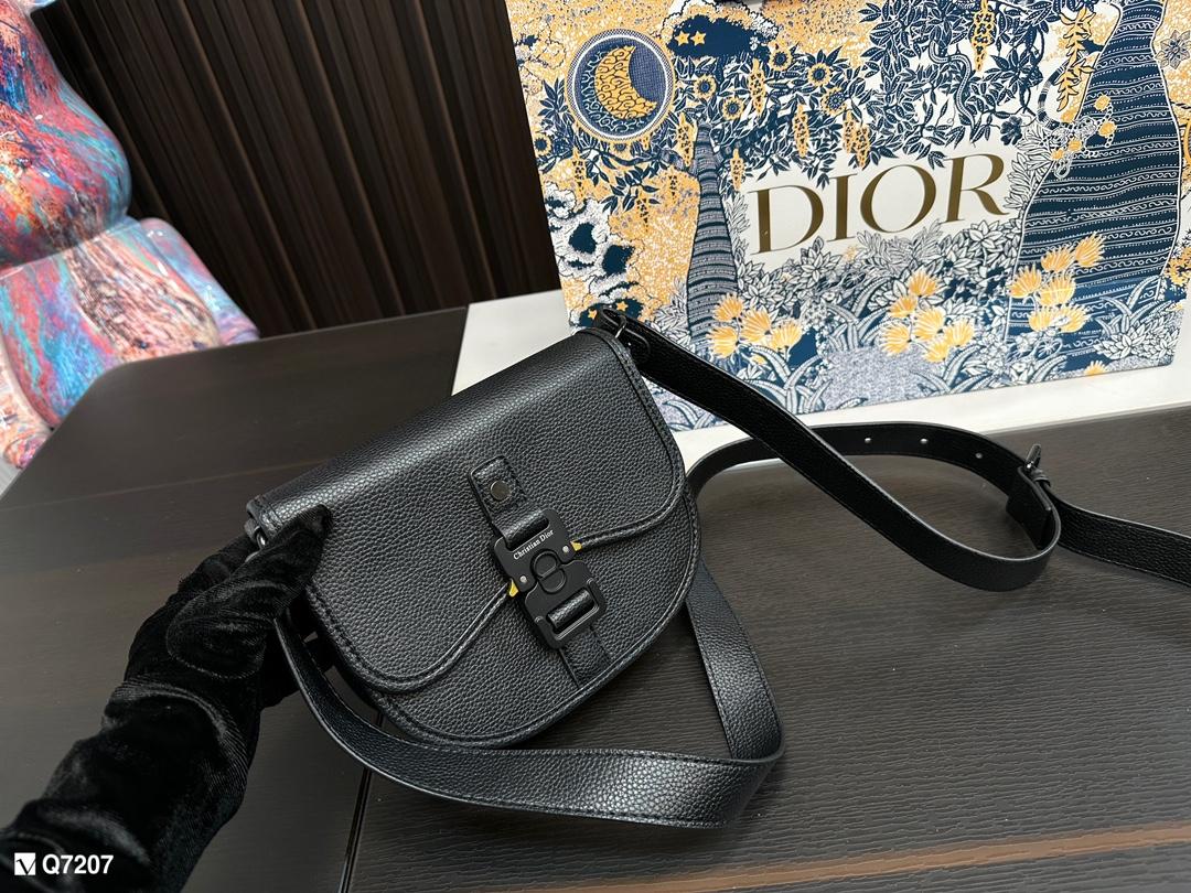 Replica Dior Bag 19*12CM