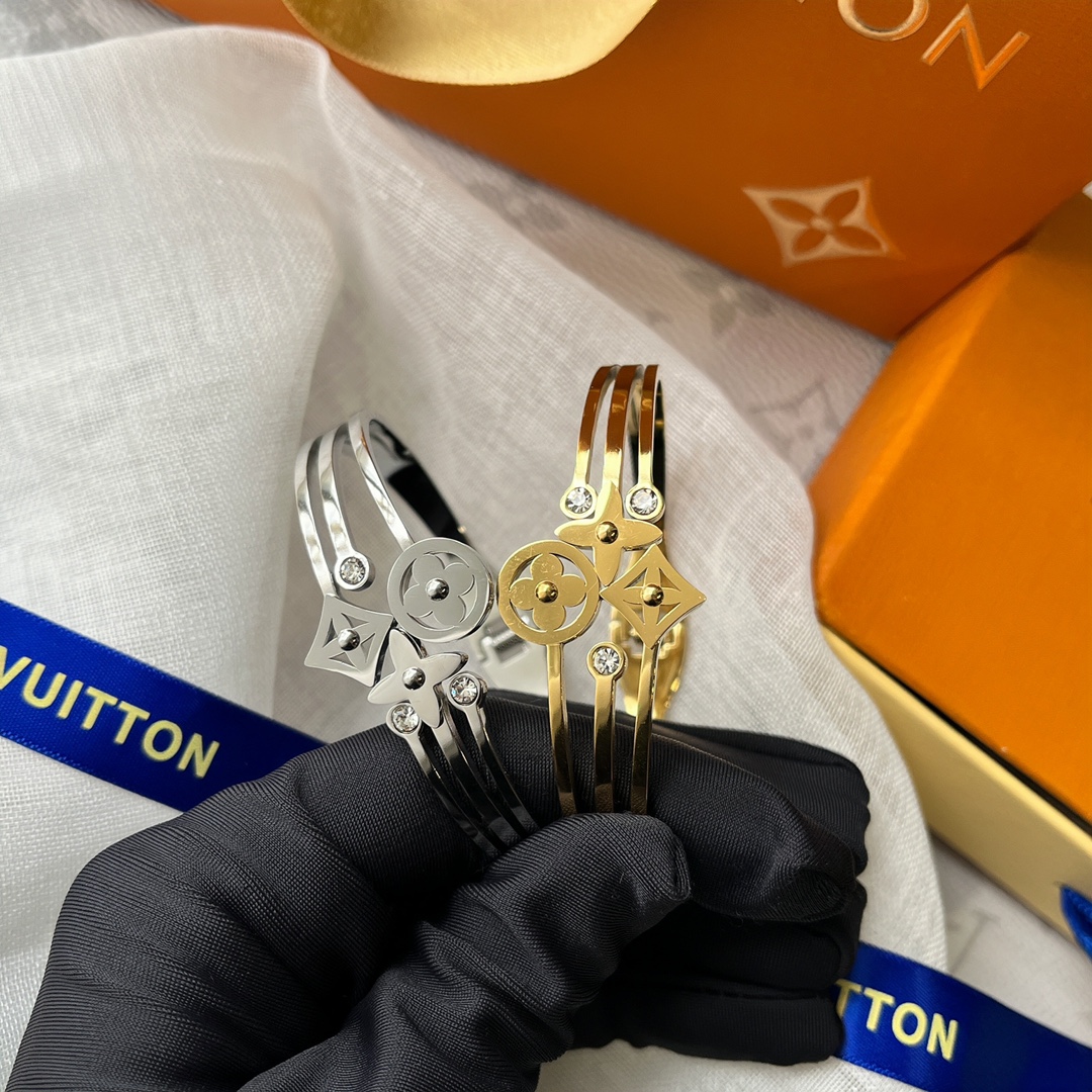Replica LOUIS VUITTON Bangle