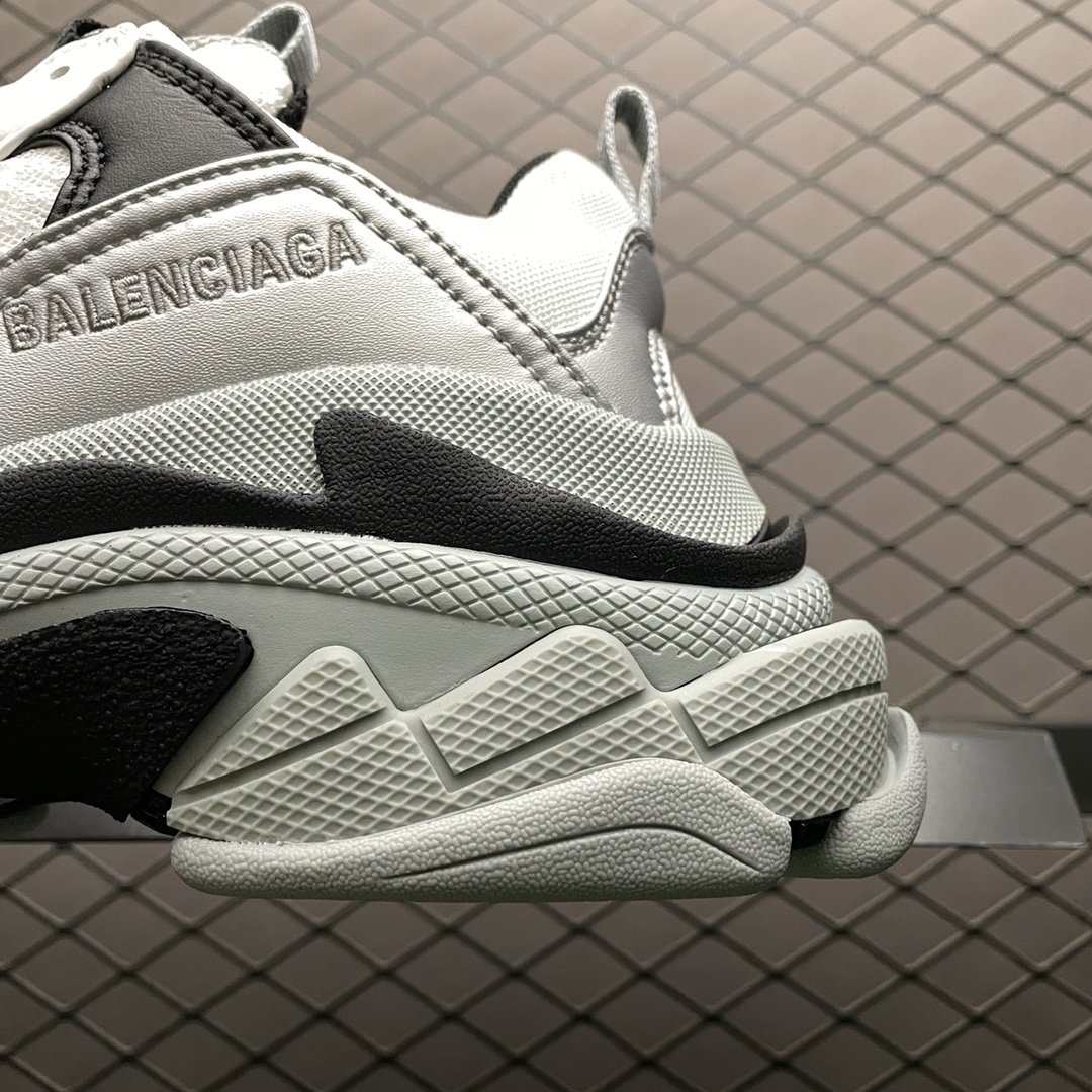 Replica Balenciaga Shoe Balenciaga Triple S Sneaker Size 35-40 0941