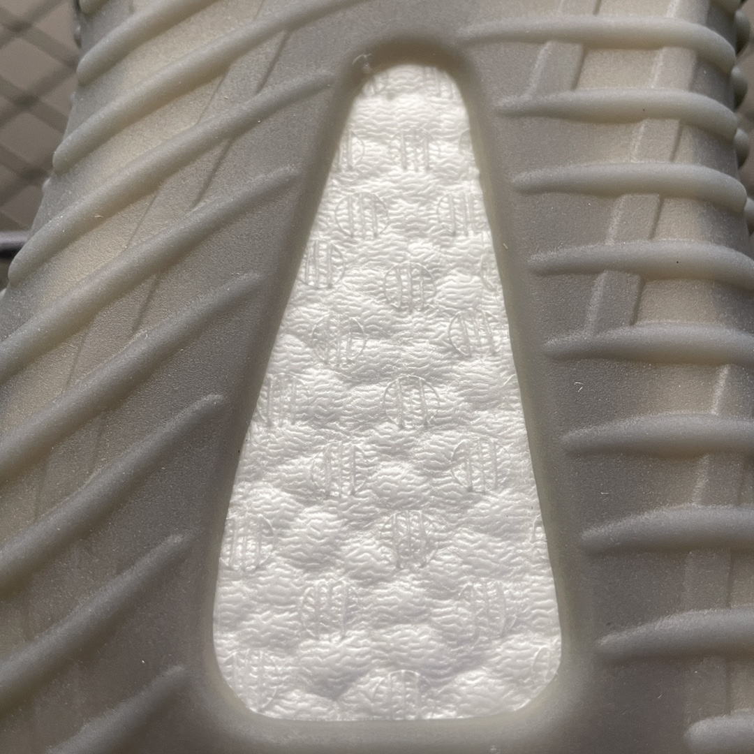 Replica Adidas Yeezy Shoe Adidas Yeezy Boost 350V2IF3219 SIZE 36-48 23YTMM101