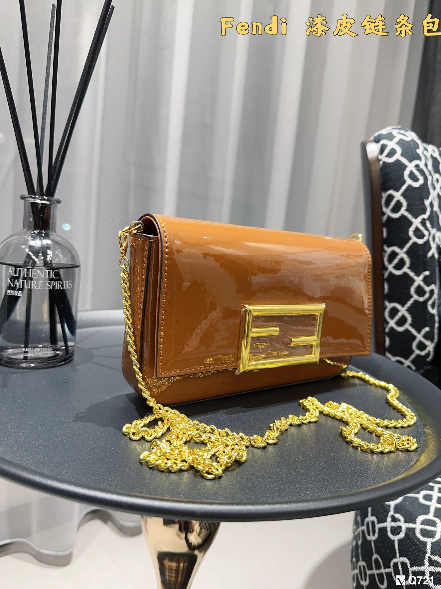 Replica Fendi Bag 21*11CM