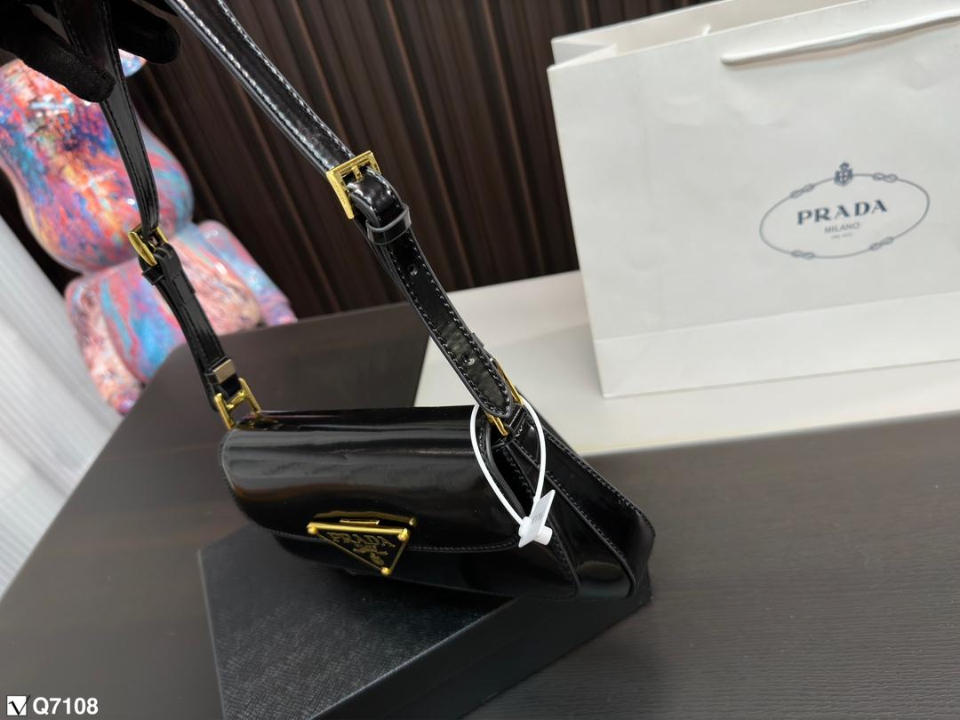 Replica Prada Bag 14*25CM