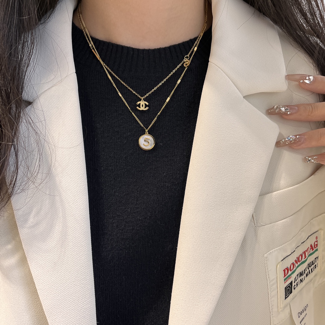 Replica CHANEL Necklace