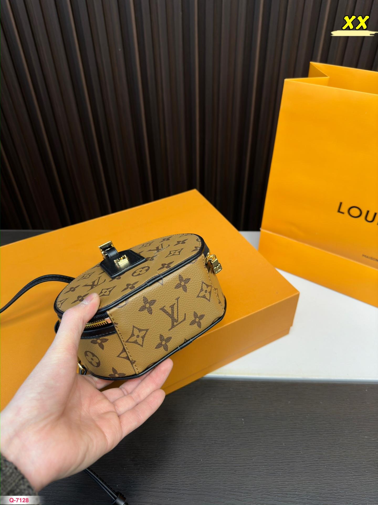 Replica Louis Vuitton Bag 16*17CM