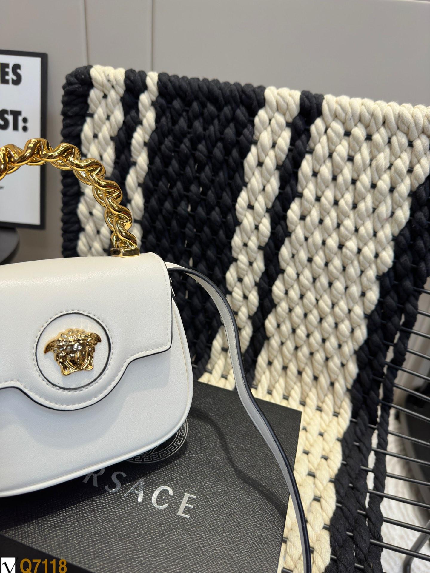 Replica VERSACE Bag 16.5*15CM