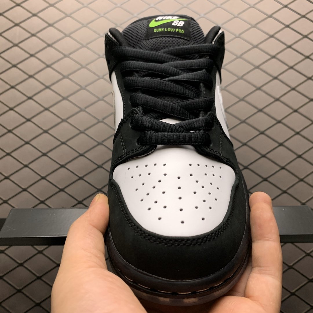 Replica Nike Dunk SB Shoe Jeff staple x Nike SB Dunk low Pigeon 3.0 PANDA BV1310-013 Size