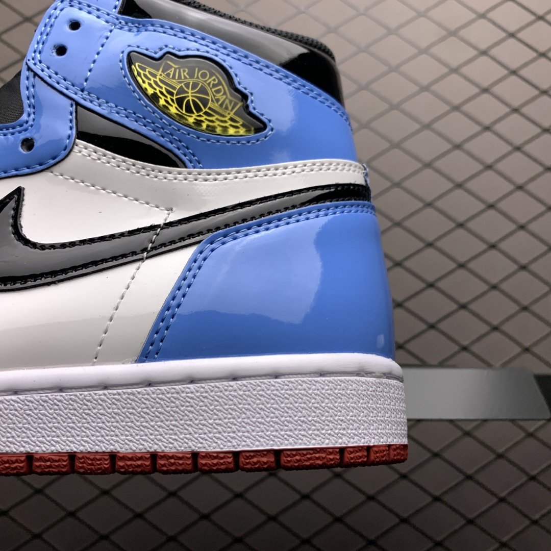 Replica Air Jordan Shoe Air Jordan 1 High OG FearlessAJ1  CK5666-100 40-47.5