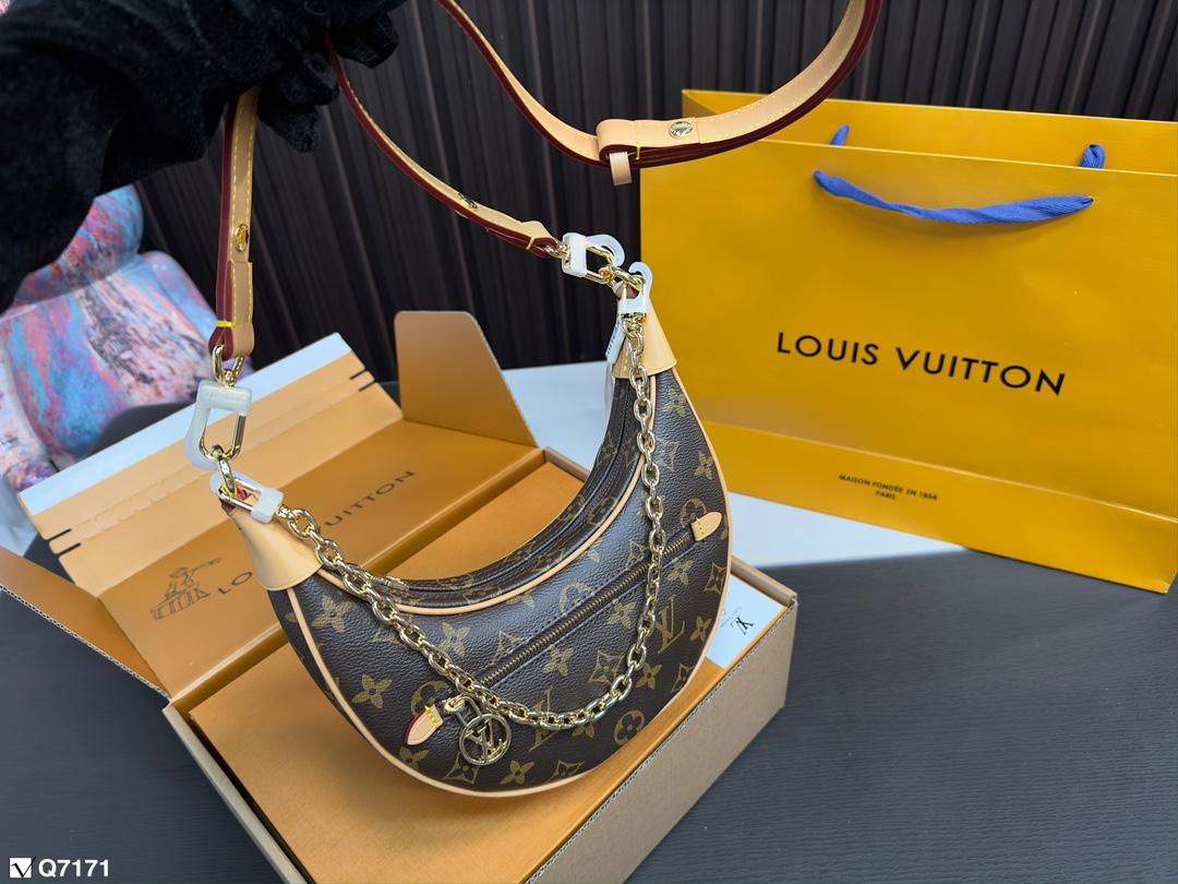 Replica Louis Vuitton Bag 22*11CM