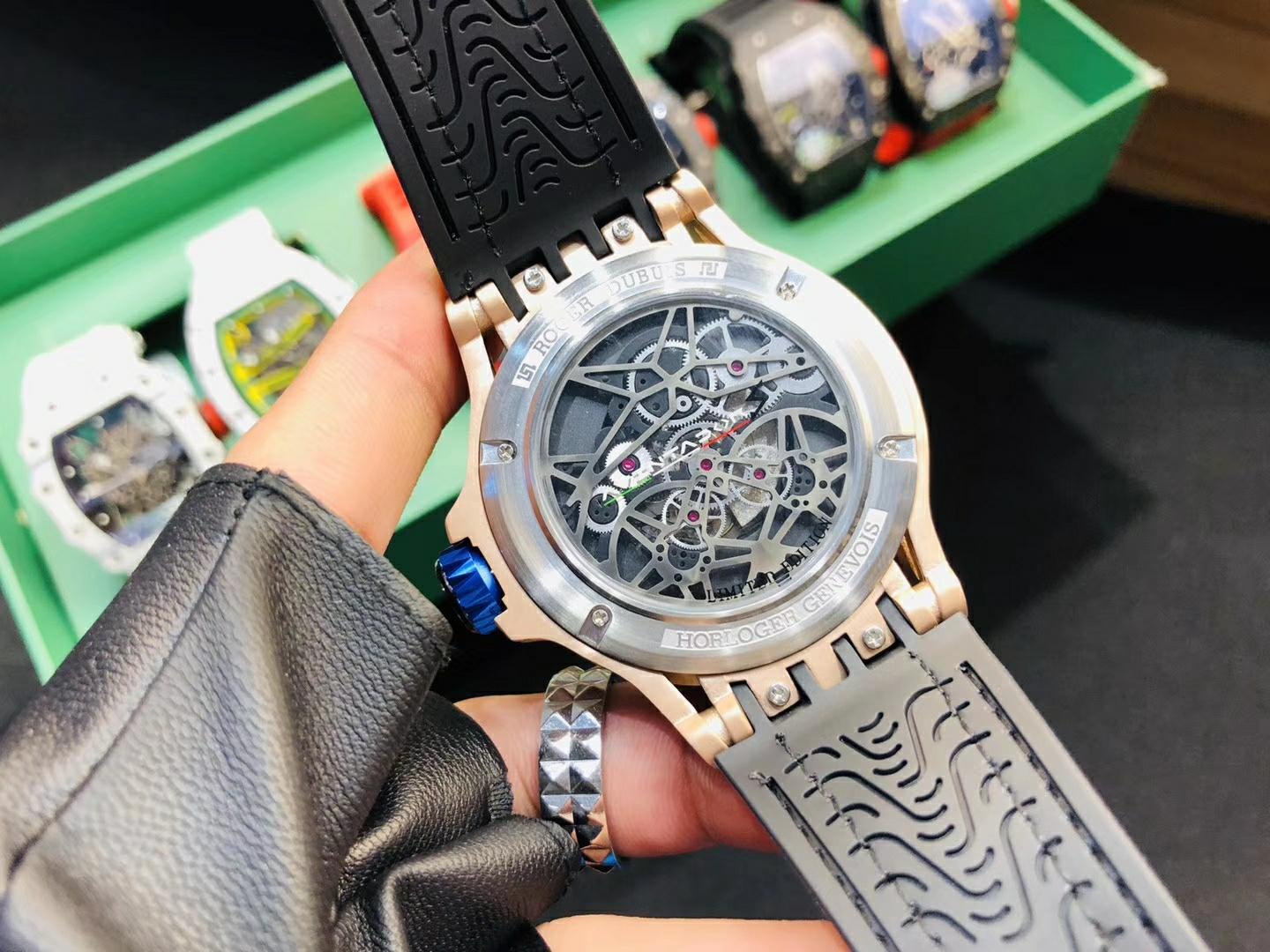 Replica Roger Dubuis 904l Stainless Steel Automatic Machine Watch 46MM