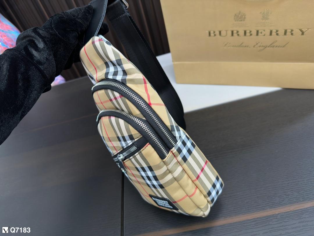 Replica Burberry Bag 15*30CM