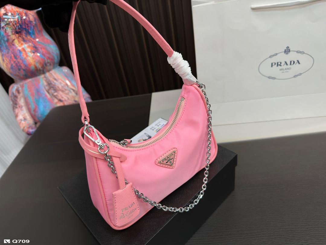 Replica Prada Bag 21*11CM