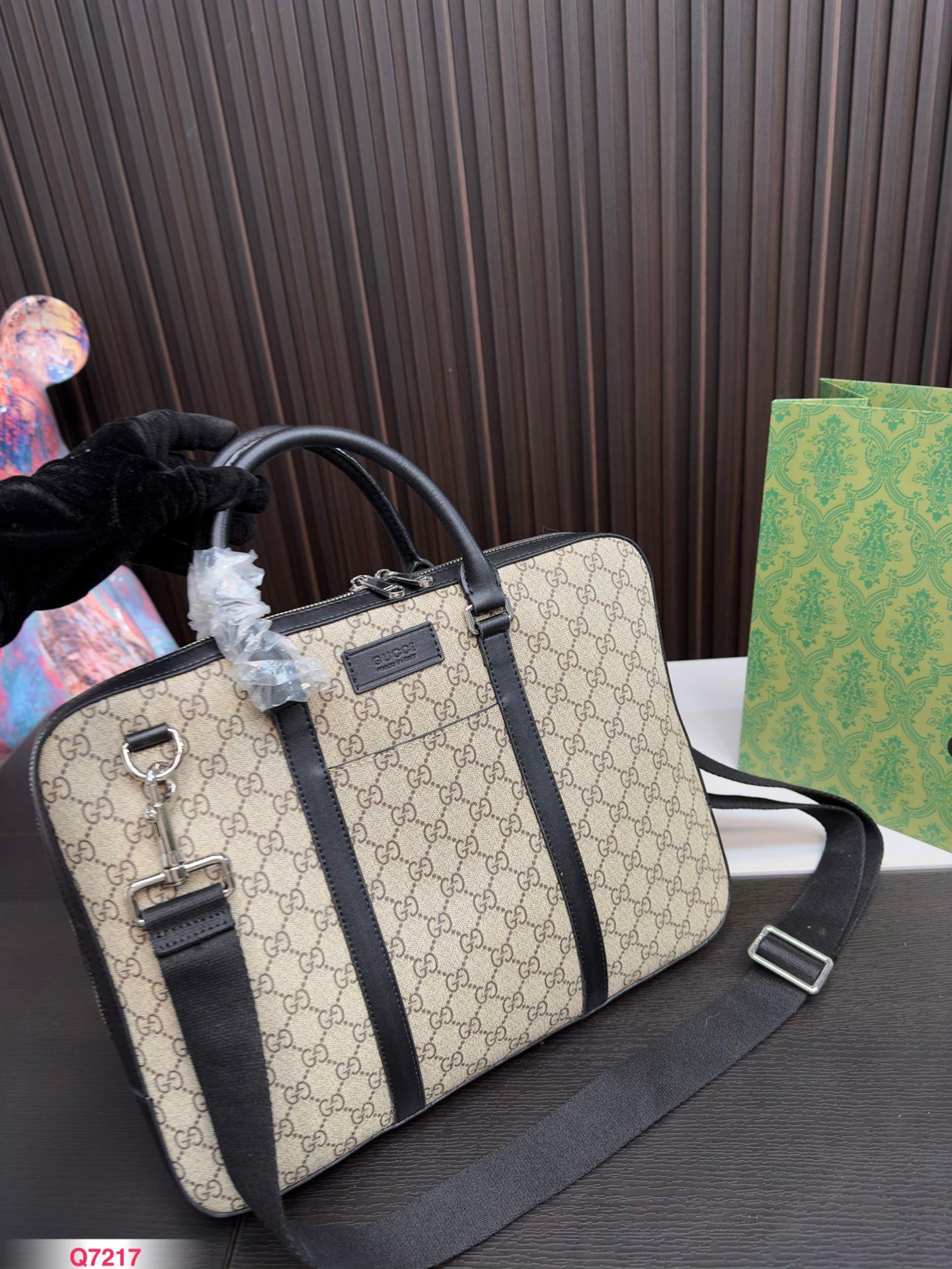 Replica Gucci Bag 38*28CM