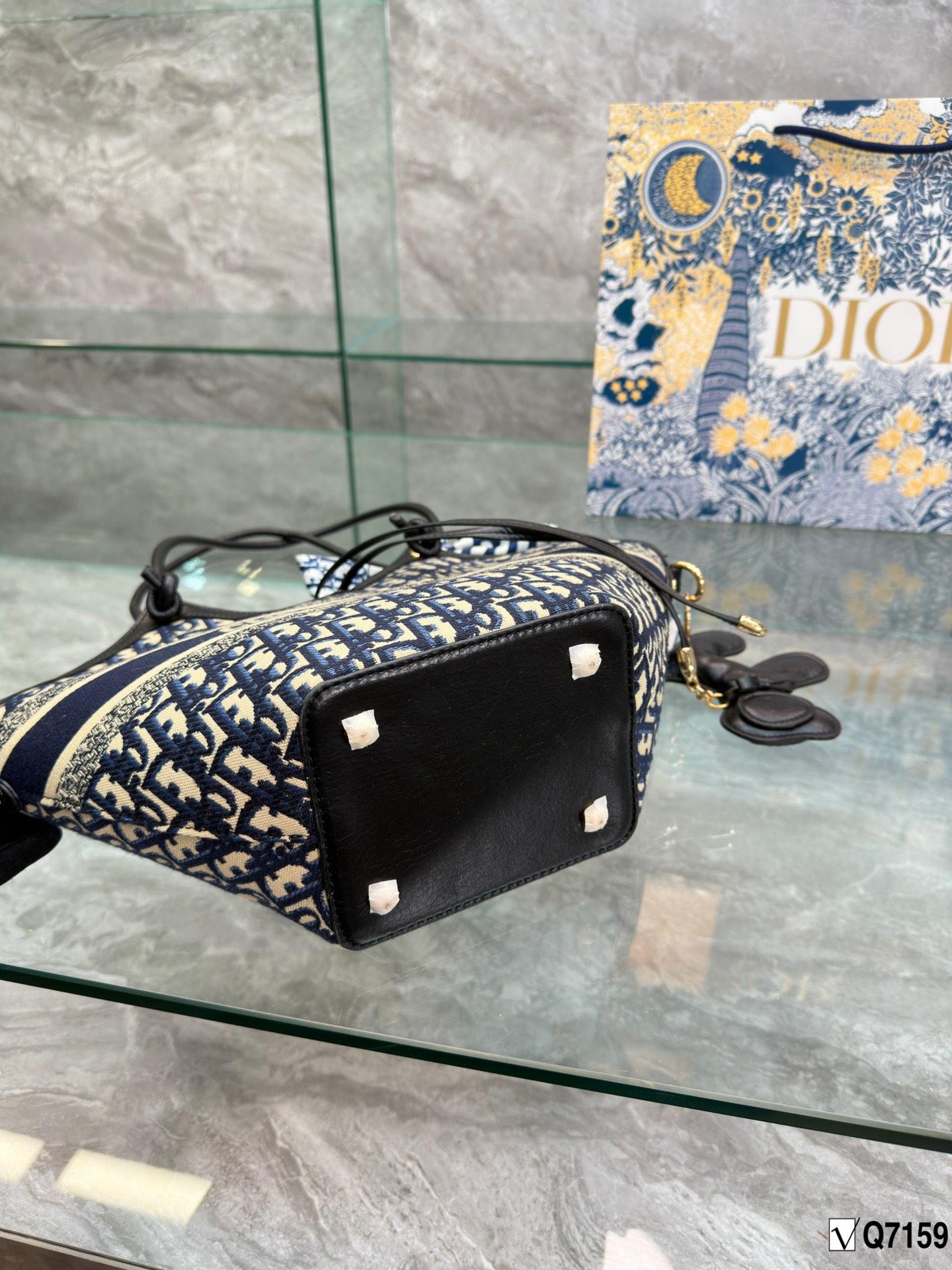 Replica Dior Bag 48*25CM
