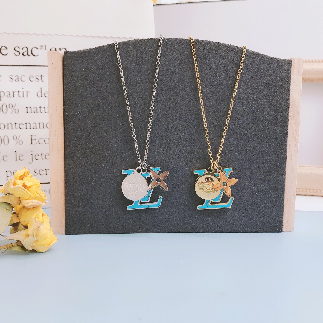 Replica LOUIS VUITTON Necklace