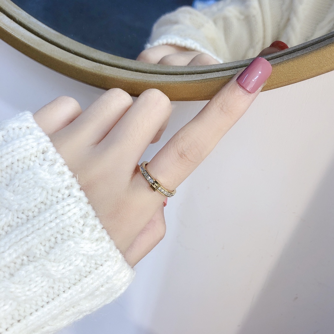 Replica CHANEL Ring
