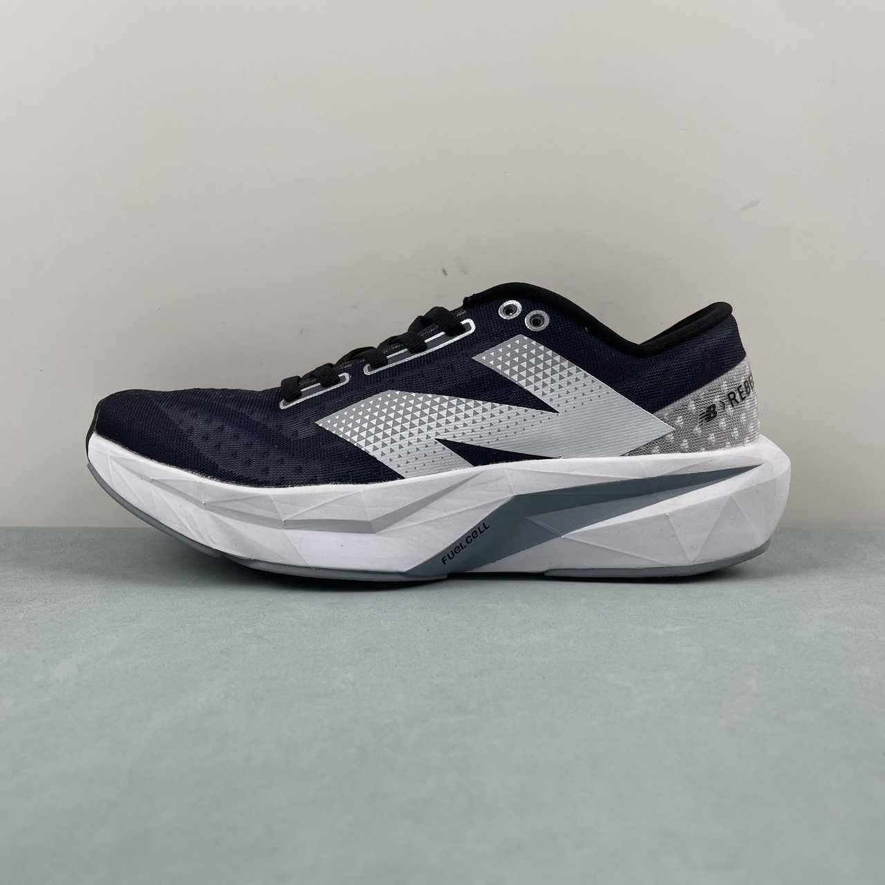 Replica New Balance Shoe New Balance FuelCell Rebel V4  MFCXLK4 36-46