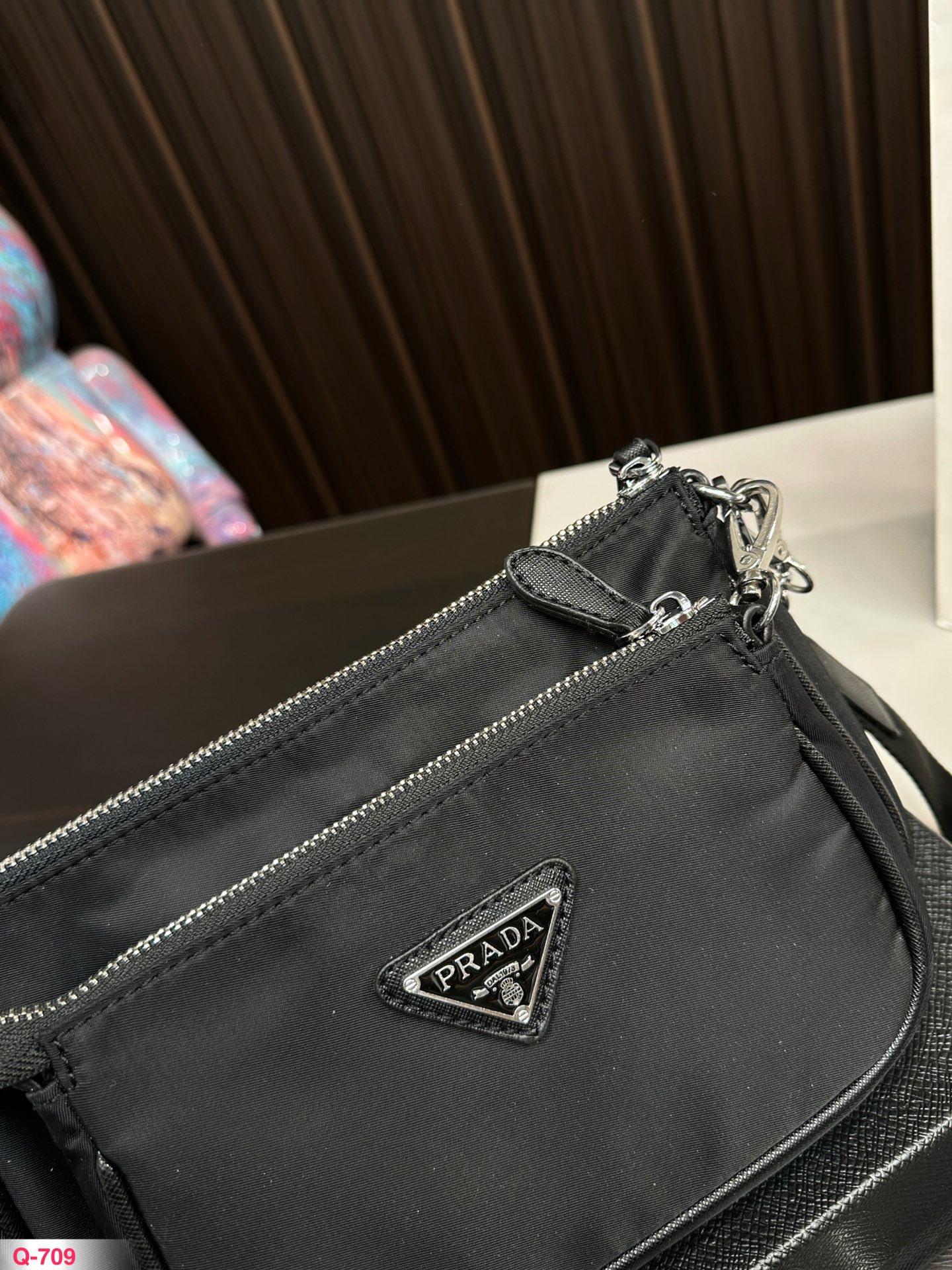 Replica Prada Bag 23*13CM