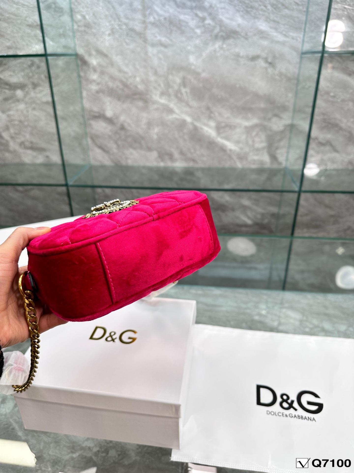 Replica Dolce Gabbana Bag 19CM